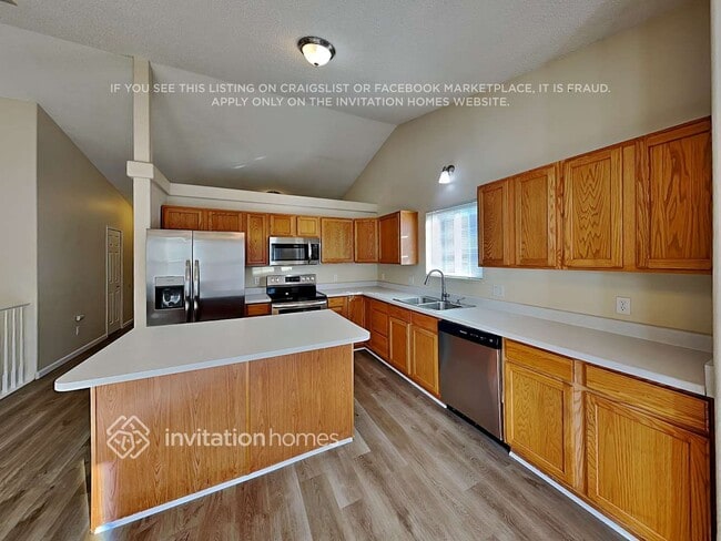 Building Photo - 6052 Whetstone Dr