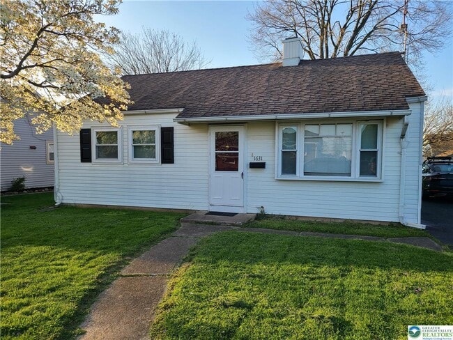 Building Photo - 1631 North Blvd