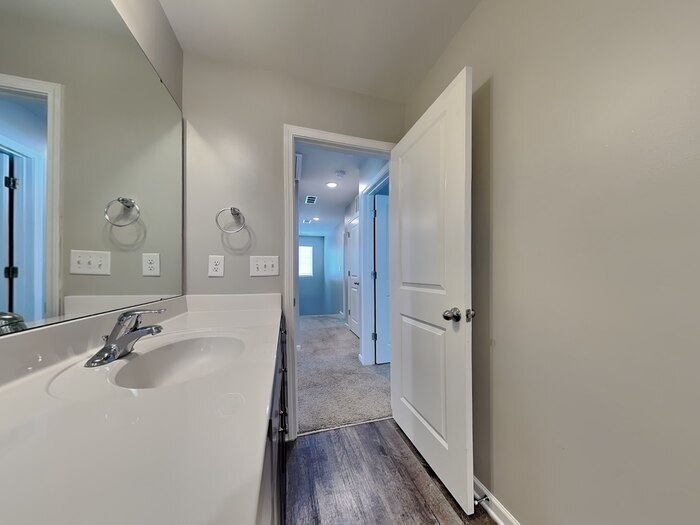 Building Photo - 5729 Camp Ct