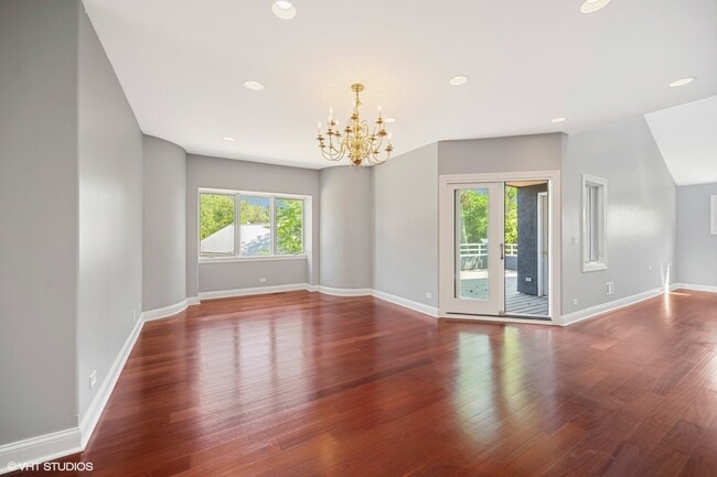 Building Photo - 2305 Tennyson Ln