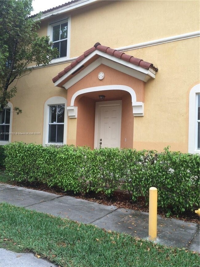 Primary Photo - 16636 SW 79th Way