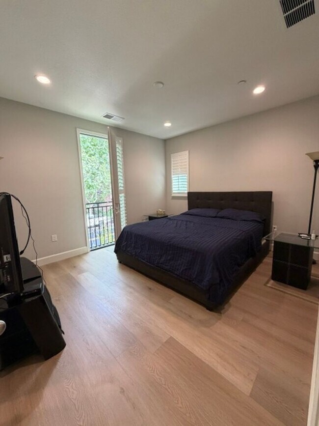 Building Photo - Beautiful 4-Bedroom Home for Lease in San Ramon’s Desirable 94582