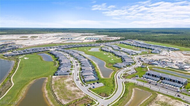 Building Photo - 15060 Pinehurst Ln