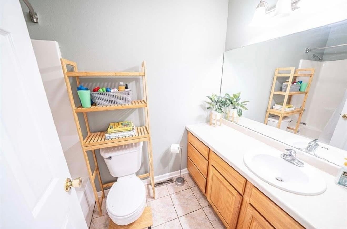 Building Photo - 120 Edgewood Rd