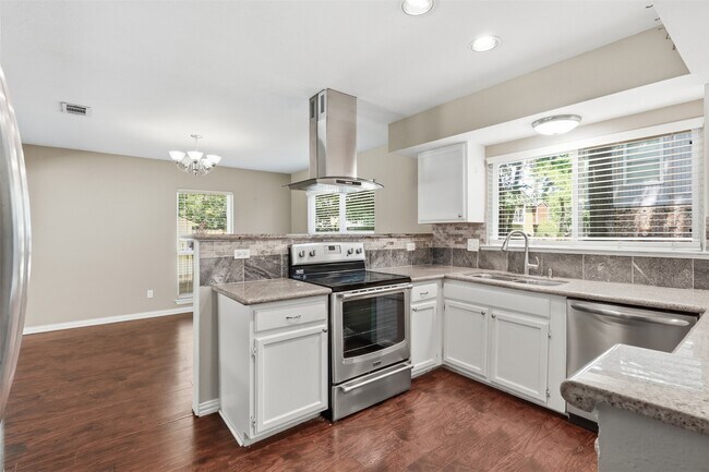 Building Photo - 971 N Red Cedar Cir