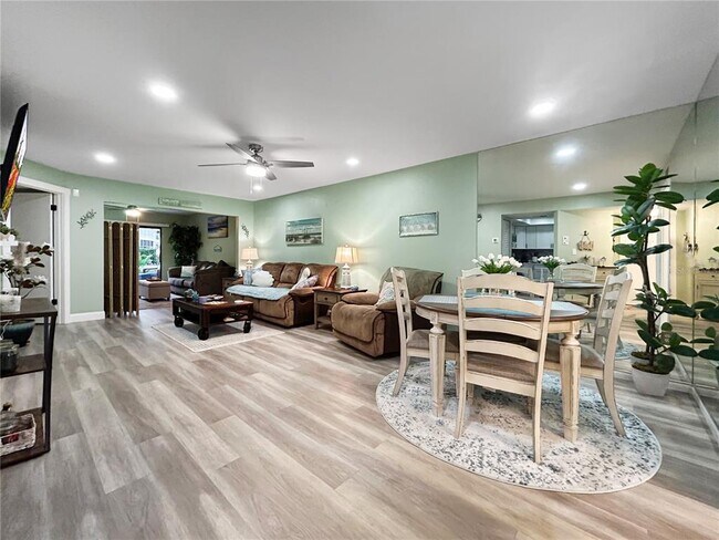 Building Photo - 11440 Harbor Way