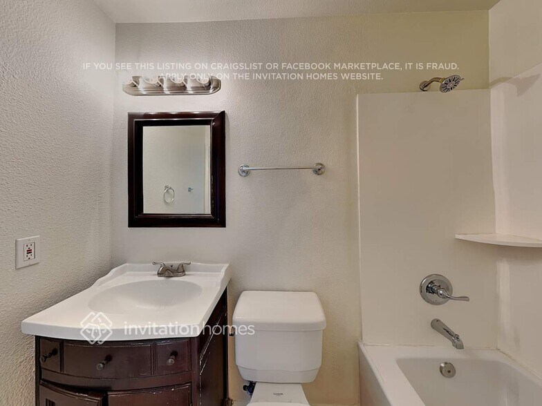 Building Photo - 5933 W Nancy Rd