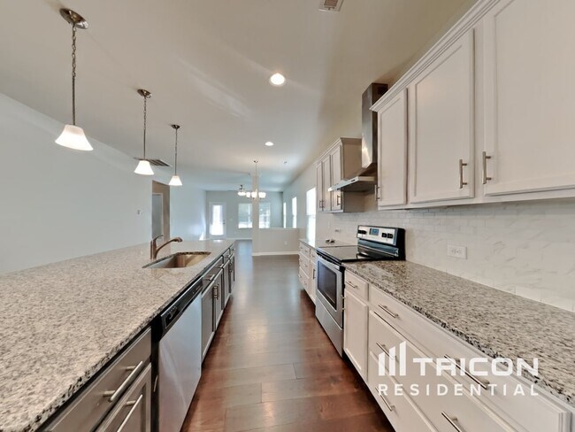 Building Photo - 1064 Bitting Hall Cir