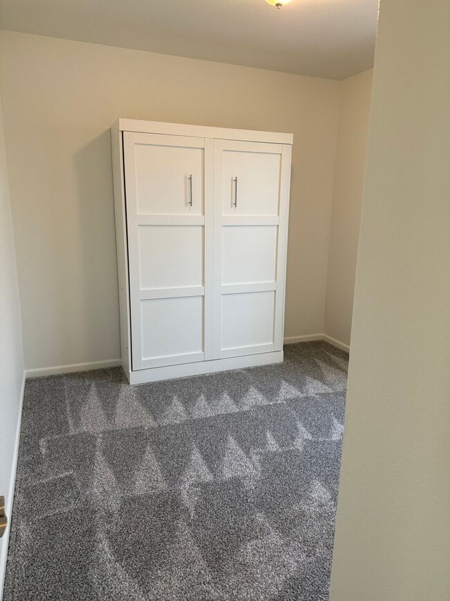 Building Photo - Located in Riata in Pioneer Meadows