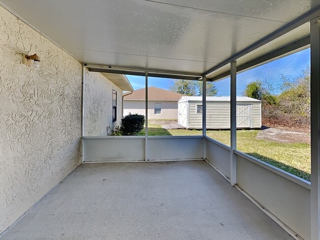 Building Photo - 2772 Sweet Springs St