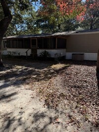 Building Photo - Marsh Oaks