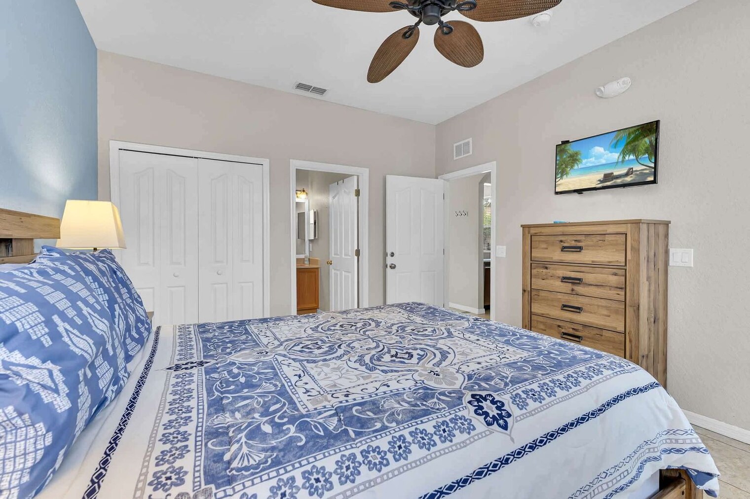 Building Photo - 448 Miramar Ave