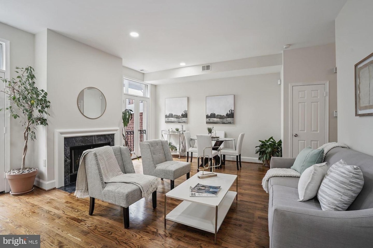 Living Room - 1849 Kalorama Rd NW