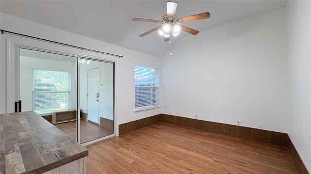 Building Photo - 1164 Pleasant Oaks Dr