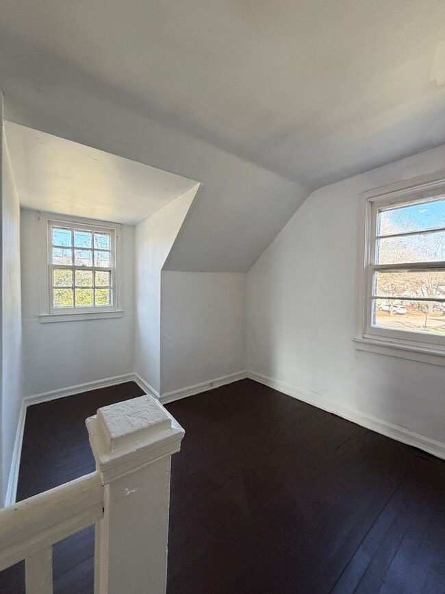 Building Photo - PENDING