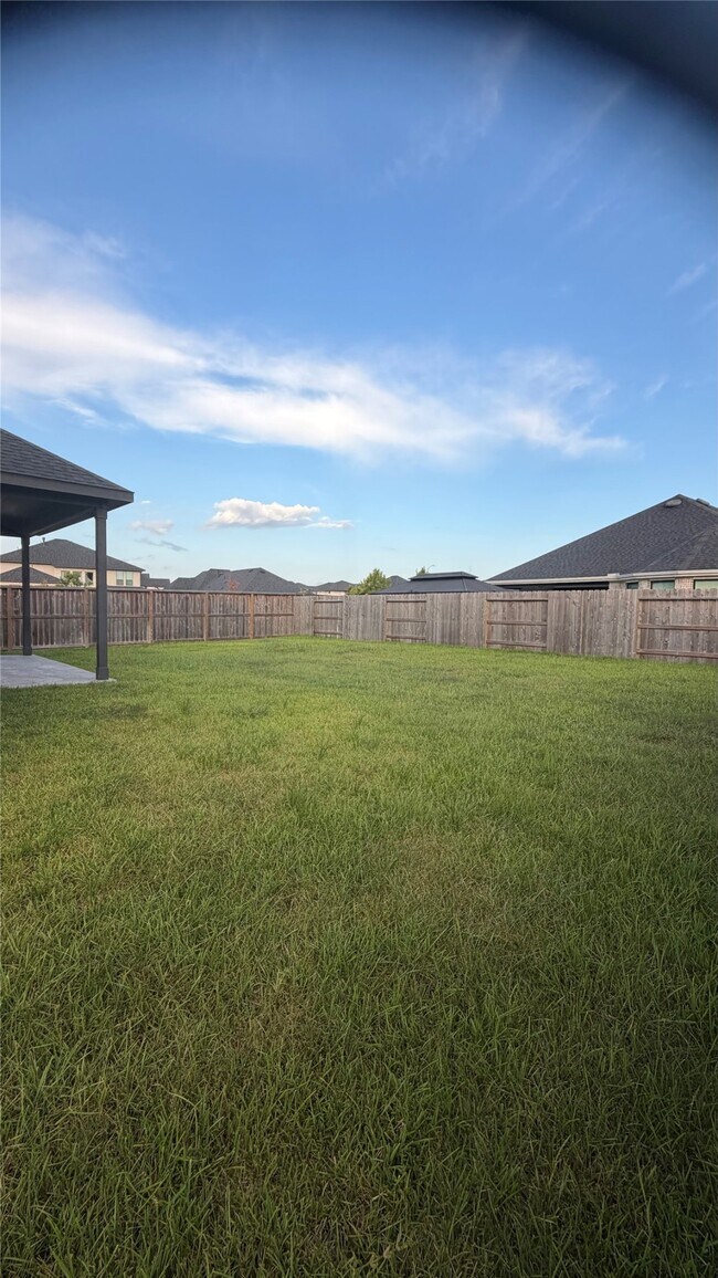 Building Photo - 25302 Rothesay Ln