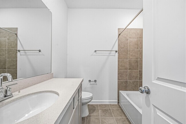 Building Photo - 22135 Rangemore Dr