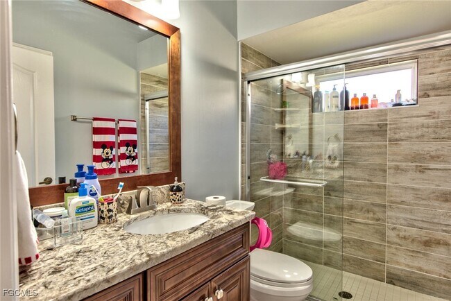 Building Photo - 8850 Creek Run Dr