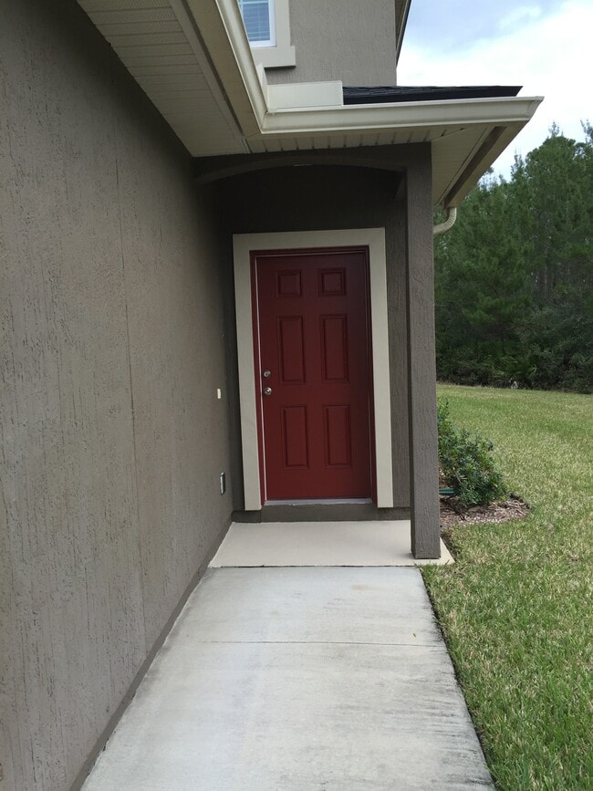 Building Photo - 222 Amistad Dr