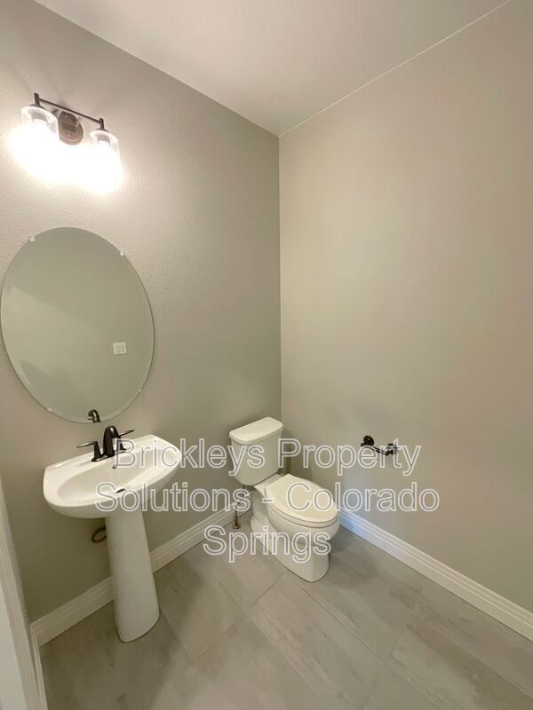 Building Photo - 1721 Rose Quartz Heights