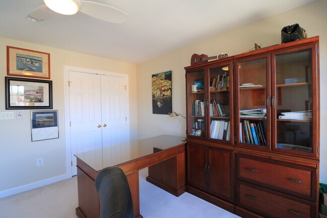 Building Photo - "Coming Soon" Luxury 4 Level Picturesque T...