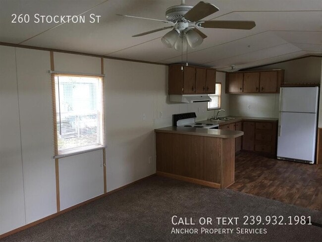 Building Photo - 260 Stockton St
