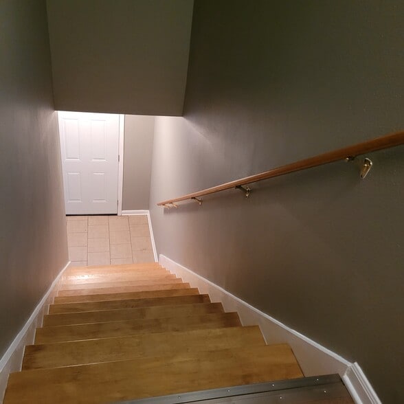 Stairwell - 9104 Atreus