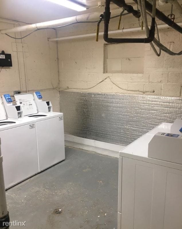 Building Photo - 6 Galveston St SW