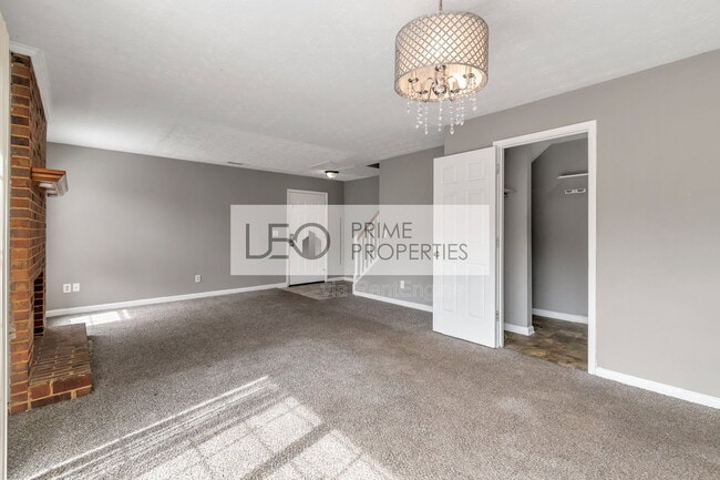 Building Photo - 5546 Clover Rise Ln