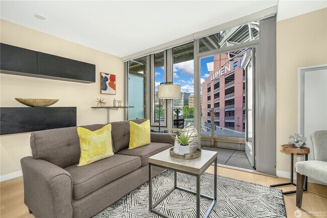 Building Photo - 1Bd/1Ba Seattle Condo