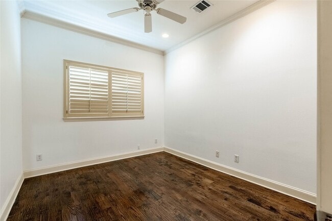 Building Photo - 18119 Frankford Lakes Cir