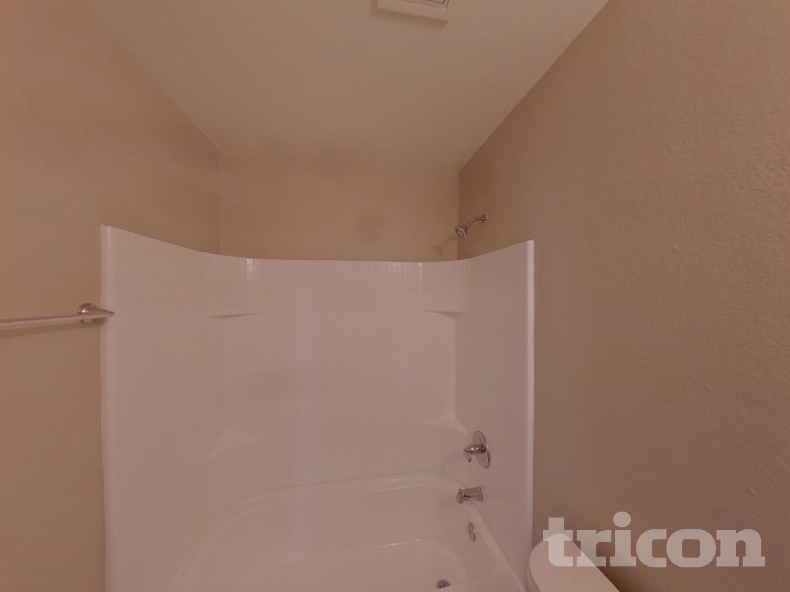 Building Photo - 50 Larkspur Dr