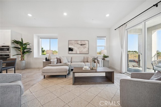 Building Photo - 185 Sentosa