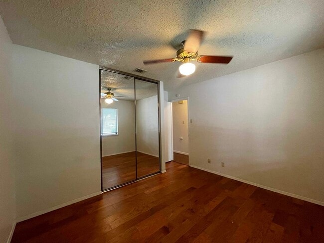 Building Photo - 8510 Timberwilde Dr