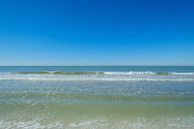 Building Photo - 551 73rd Ave