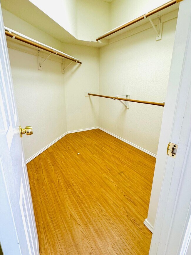 Master Bedroom Closet - 12724 Chittamwood Trail
