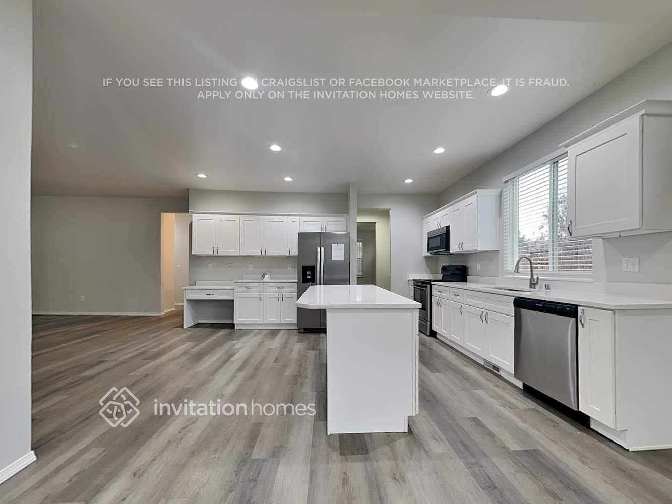 Building Photo - 301 Hawk Ave SW