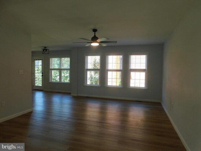 Building Photo - 916 S Loudoun St