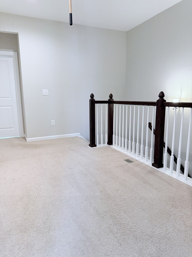 Building Photo - 939 Haybeck Ln