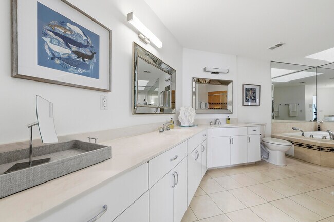 Building Photo - 4535 Coquina Rd