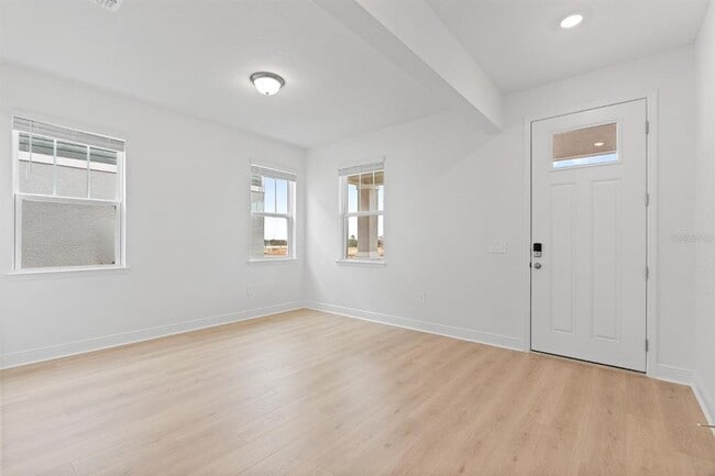 Building Photo - 2276 Hen Rd