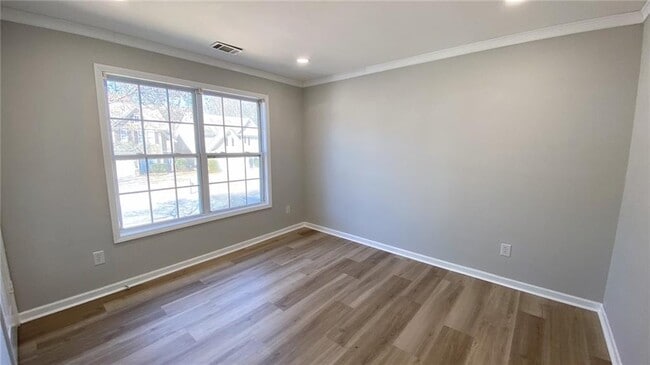 Building Photo - 325 Pintail Ct