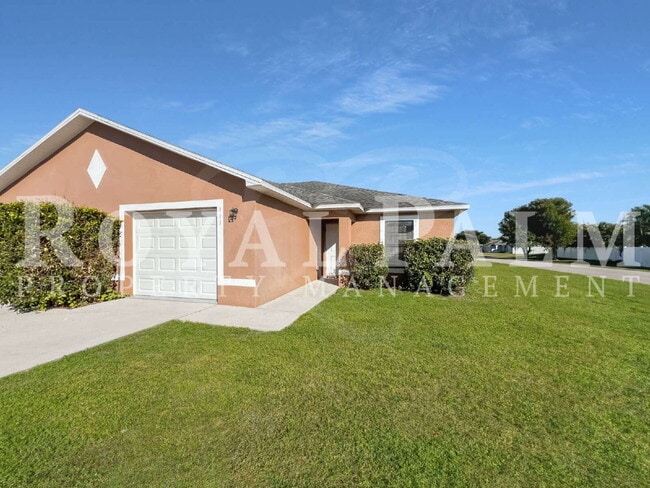 Building Photo - $500 Off | 3 Bed 2 Bath in Cape Coral — Curb Appeal. Fresh Style. Zero Hassle. Apply By March 30th.