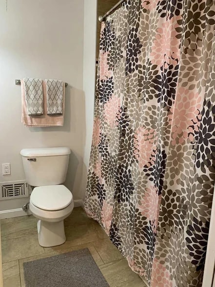 Bathroom 2 - 2104 Terriwood Ct