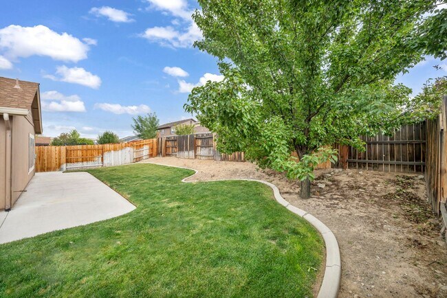 Building Photo - Currently being enjoyed by another resident - Available for move-in April 5th. Accepting tours fo...