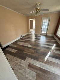 Building Photo - 416 Cascade St