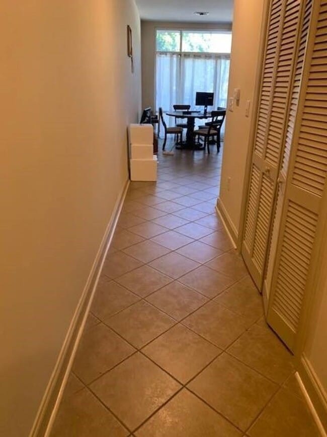 Building Photo - Stylish 2 Bedroom 2 Bath Condo @ Crimson Commons Available Fall 2026! Apply Now!