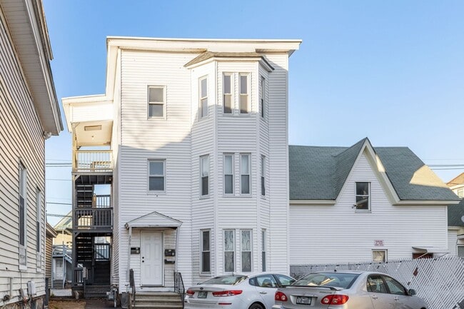 Building Photo - 306 Manchester St