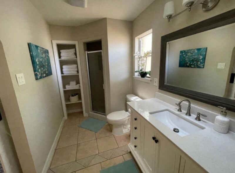 Building Photo - 2611 Woodline St