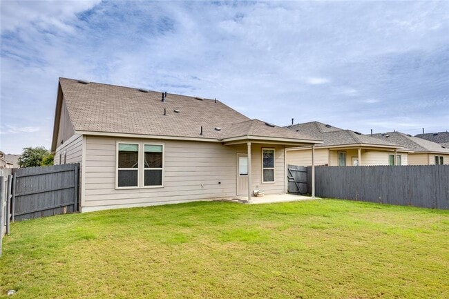 Building Photo - 524 Coffee Berry Dr